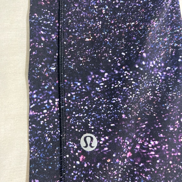 Lululemon Leggings Size 6! Galaxy print - Picture 5 of 6